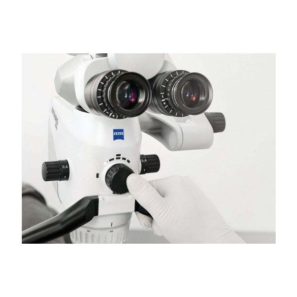 Zeiss Extaro300 operációs mikroszkóp